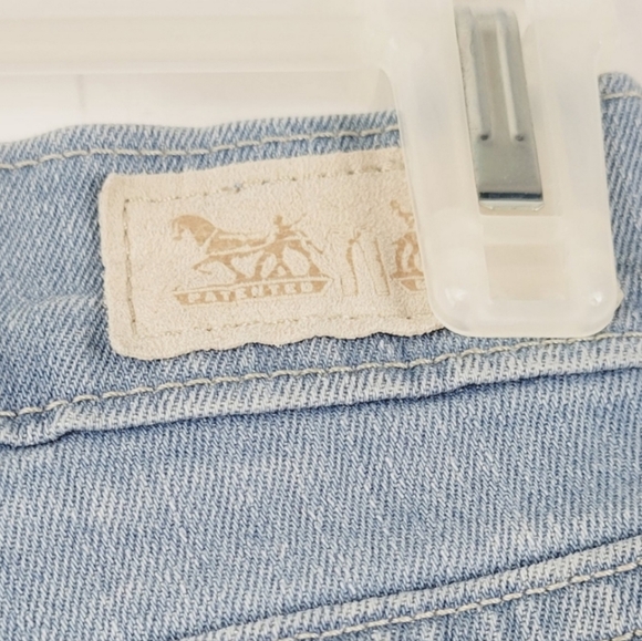 LEVI'S Denim Blue Jean Shorts Size 27 - Picture 4 of 5